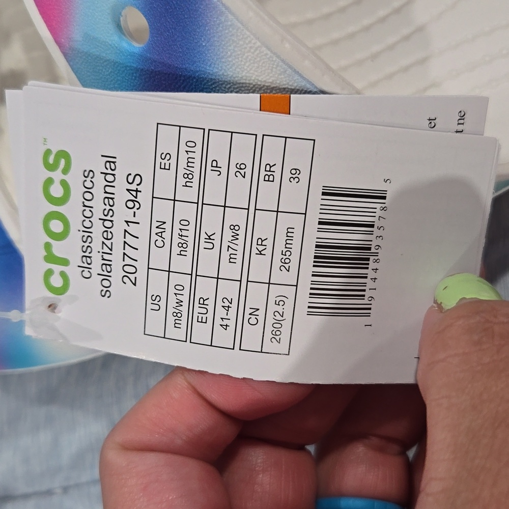 Crocs Unisex Classic Solarized Sandals - Picture 10 of 11